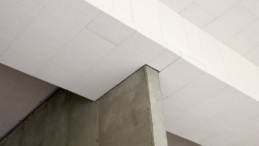 Multipor ocieplenie stropów w garażach – ochrona przeciwpożarowa i akustyczna