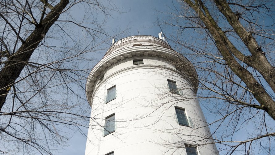 Ocieplenie ścian od wewnątrz płytami Multipor – zabytkowa wieża wodna w Radomiu